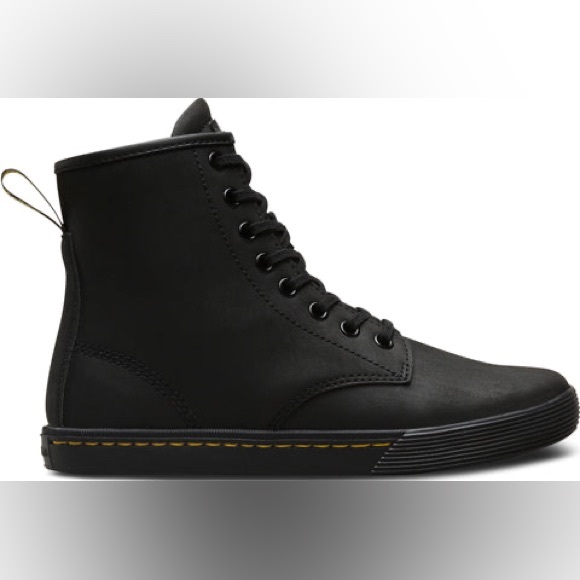 Womens Dr. Martens Sheridan 8-Eye Boot - matte Black Size 6 - Picture 2 of 12